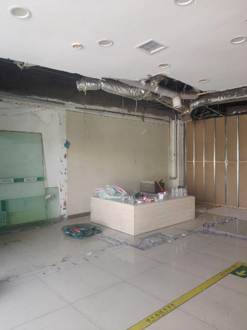 白银市平川区宝积路南侧6号1幢1号商铺转让公告