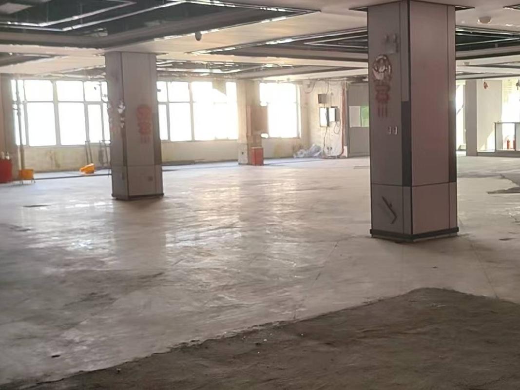 乌鲁木齐孔雀大厦商贸有限公司租赁位于沙依巴克区友好南路489号（原友好南路71号）孔雀大厦综合楼3层商业房产（标的一433.76㎡）(国资监测编号GR2026XJ1001800)