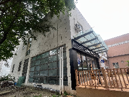 连云港师范学院教育超市楼一层10#门面房招租