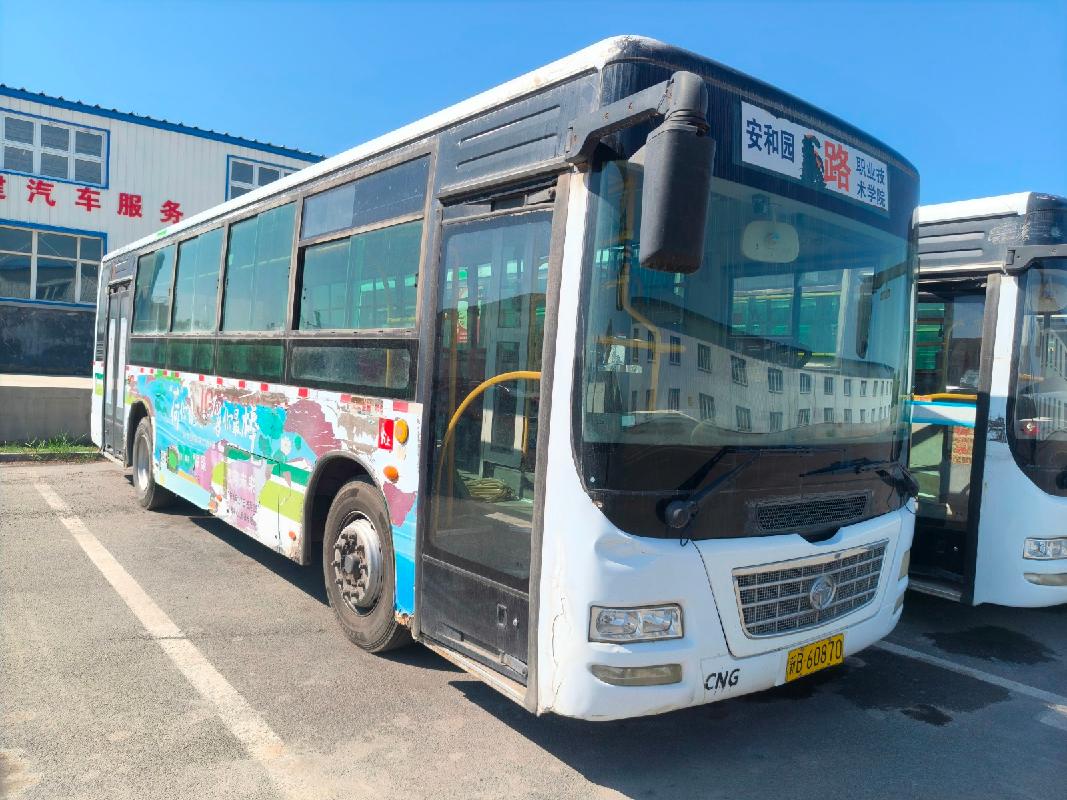 [省直辖行政单位]新疆五家渠顺通城市公交有限责任公司转让21辆报废大型普通客车
