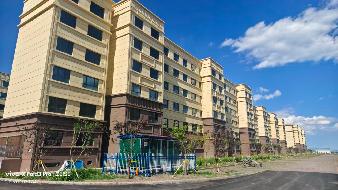 昭苏县住建局位于昭苏县东城区牧歌馨居及南城区平山佳苑小区内的1134套城镇保障性住房经营权对外承包（经营权二十年）