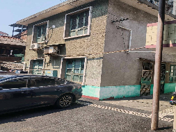 位于永兴县便江镇县正街480号的永兴国有药材有限公司7套房产出租