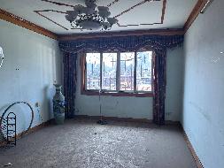 株洲市荷塘区天鹅花园9栋702室(国资监测编号GR2026HN1003683)