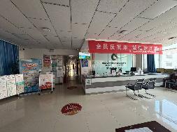 伊犁新华书店有限责任公司位于昭苏县解放路101号新华书店综合楼二楼（面积约452㎡）对外招租（租期四年半）