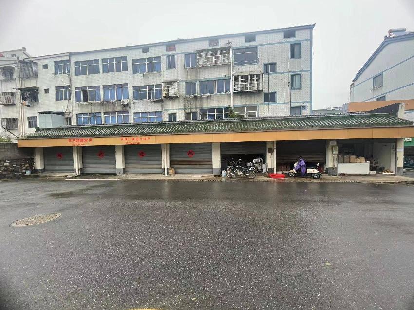 溧阳市天目湖镇平桥上平路农贸市场西侧5、6号一楼商业用房约50平方米左右招租公告