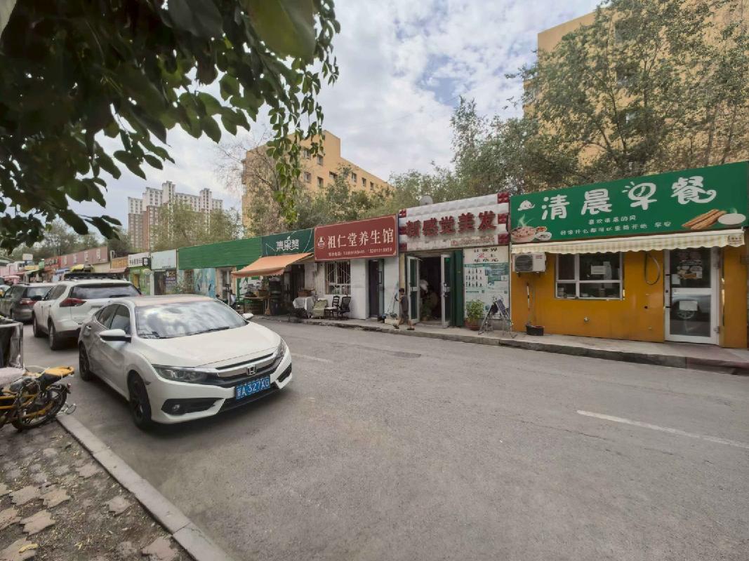 新疆有色集团明苑置业管理有限公司租赁位于乌鲁木齐市新市区喀什东路瑞祥花苑小区19间商铺