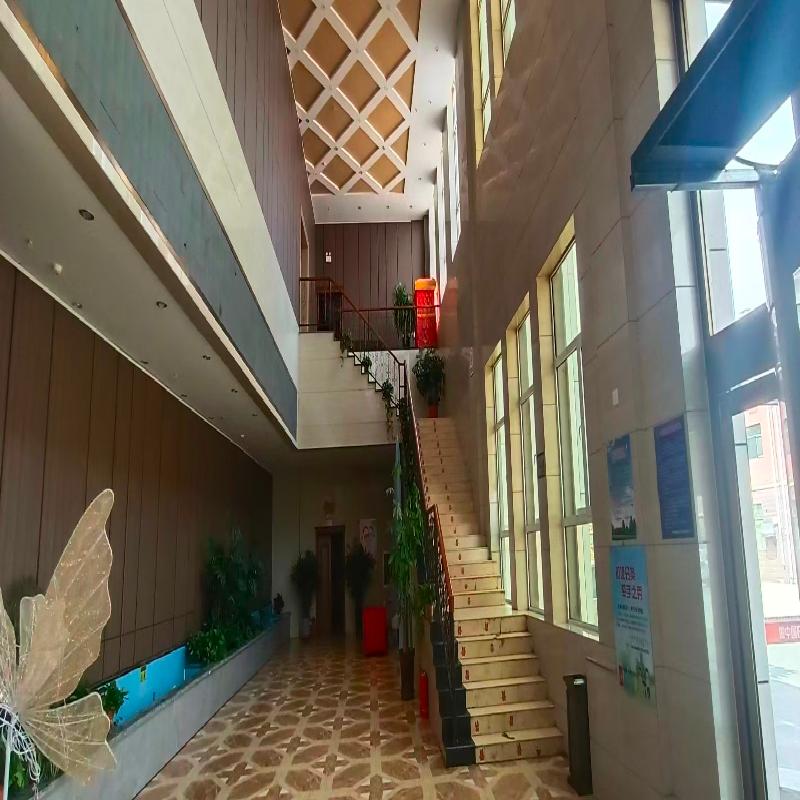 内蒙古农村商业银行股份有限公司化德支行持有的察右中旗科布尔镇镶红大街南侧察汗哈达路西侧西域商城F段（浩翔酒店）房产转让项目
