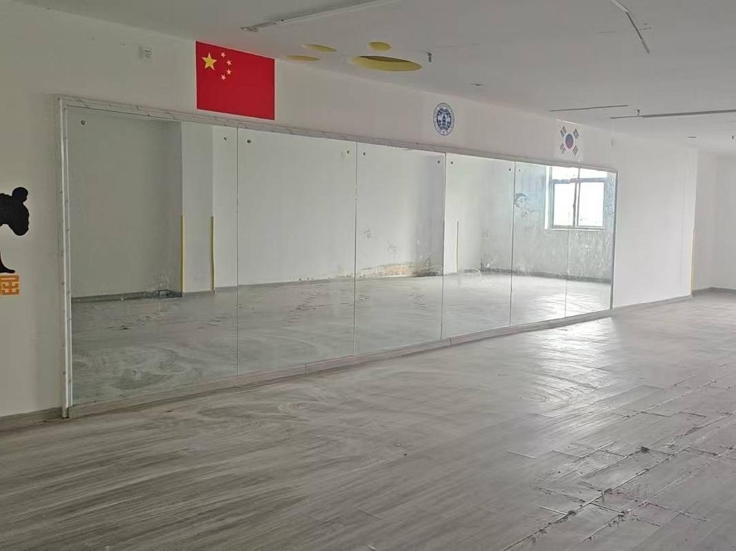 芜湖经济开发区华山路商业街5#301-304室房产出租公告(国资监测编号GR2026AH2002917)