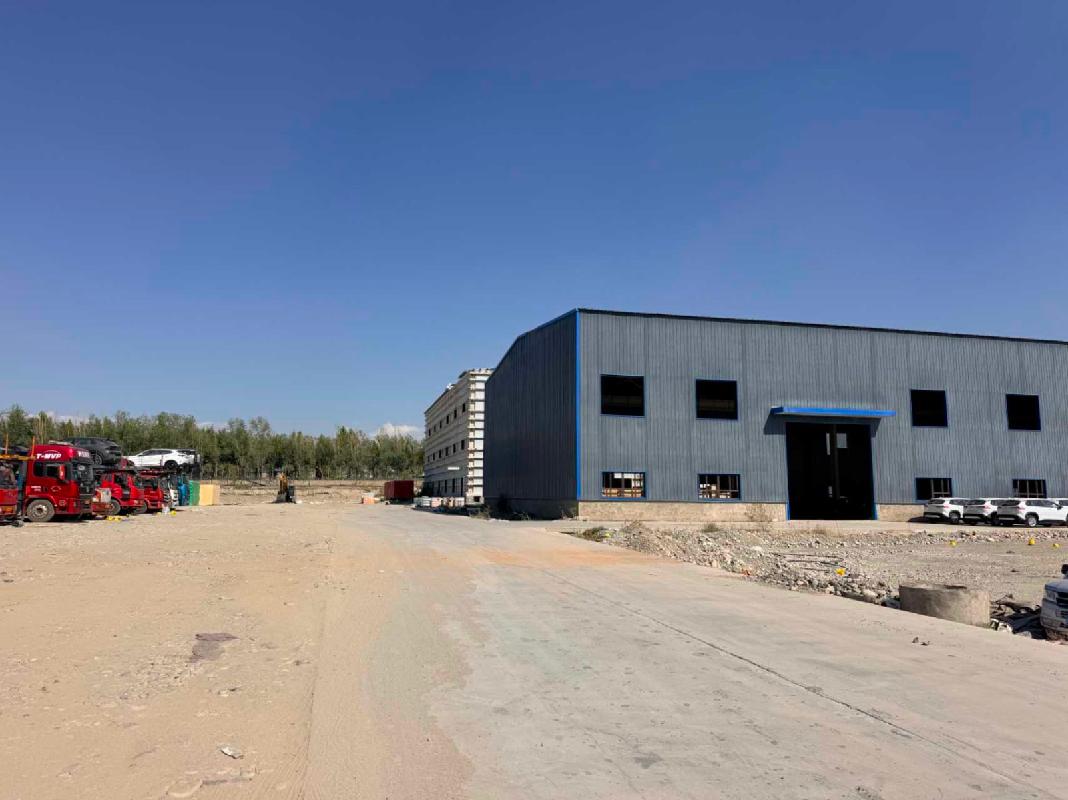 新疆智得实业有限公司租赁位于霍尔果斯经济开发区兵团分区印山路以北、永固路以西一宗土地使用权(国资监测编号GR2026XJ1001893)