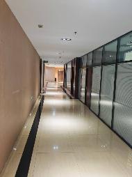 呼市新华东街北水岸小镇G5号楼总部经济大厦部分楼层办公室出租（年租金底价6471500元，含税）(国资监测编号GR2026NM1004613)