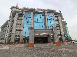 鄂尔多斯市乌审旗嘎鲁图镇锡尼路北布日都 街东（五区）明佑尚城国际1-6层商业房产整体转让
