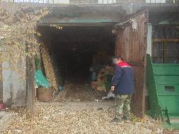 鄂伦春自治旗大杨树镇甘奎路社区农场局物资处家属楼后院1号库出租（租金底价8200元/年，租期1年）(国资监测编号GR2026NM1004985)