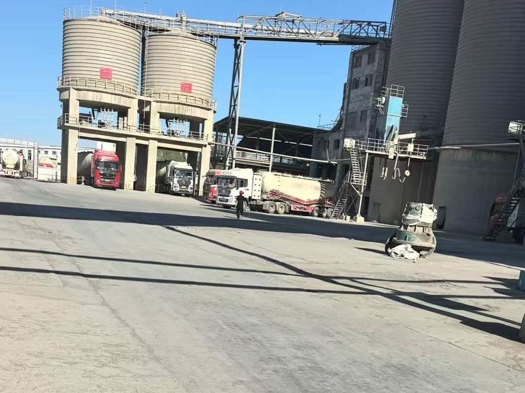 克州青松水泥有限责任公司租赁位于阿图什市工业园区一区部分土地使用权