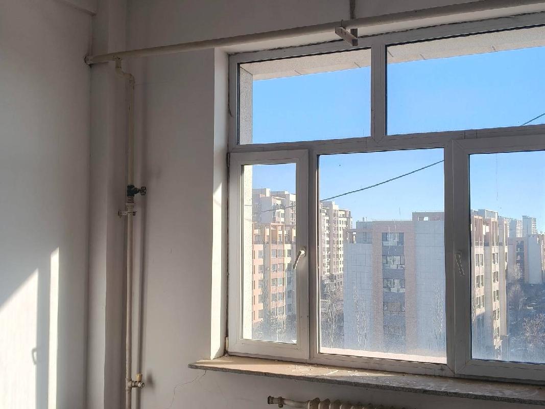 内蒙古赤峰市翁牛特旗乌丹镇中昊物流园区4#楼A、B座13处商厅转让