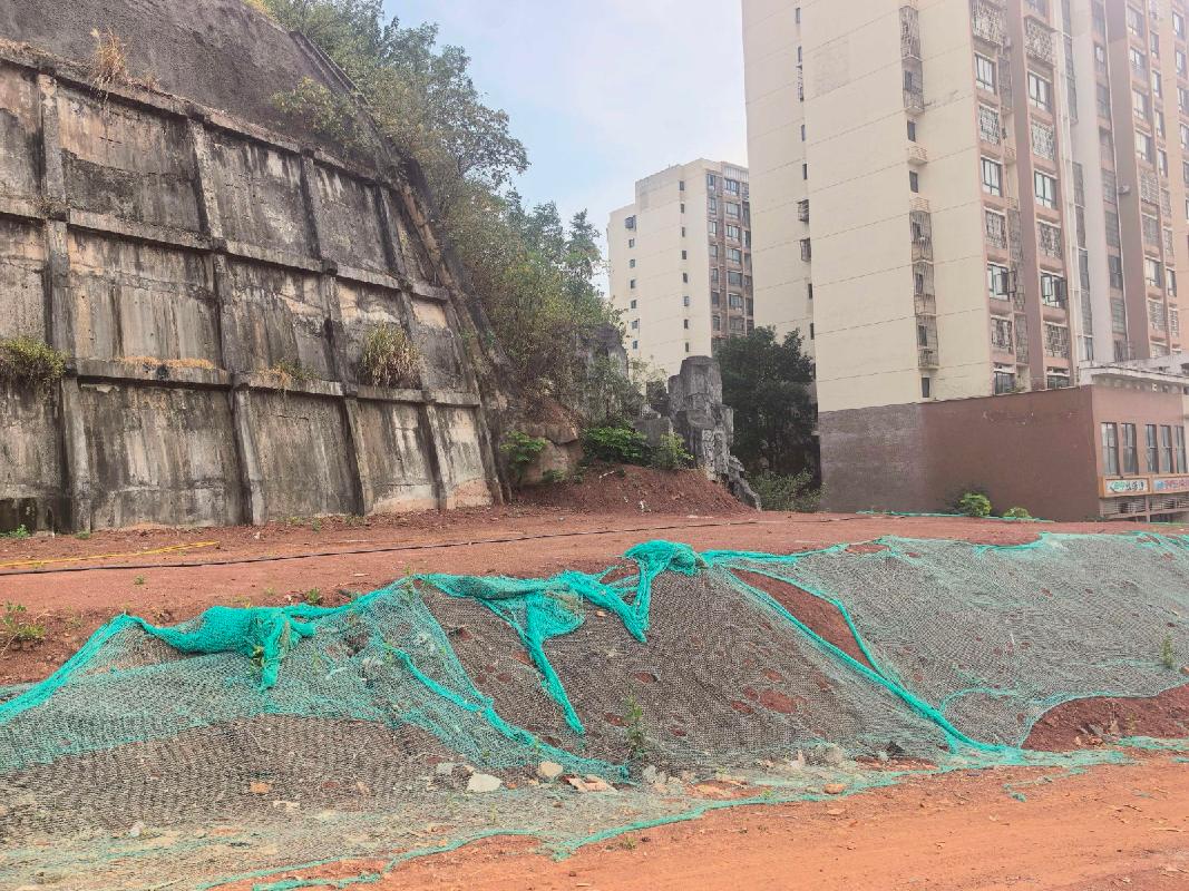 长沙市天心区万家丽南路二段1099号湘煤大厦东侧2000㎡配套用地(国资监测编号GR2026HN1003791)