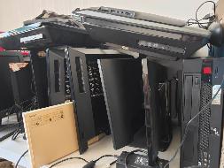 双鸭山市宝山区人民法院电脑等一批报废资产捆绑转让交易公告(国资监测编号GR2026HL2006519)