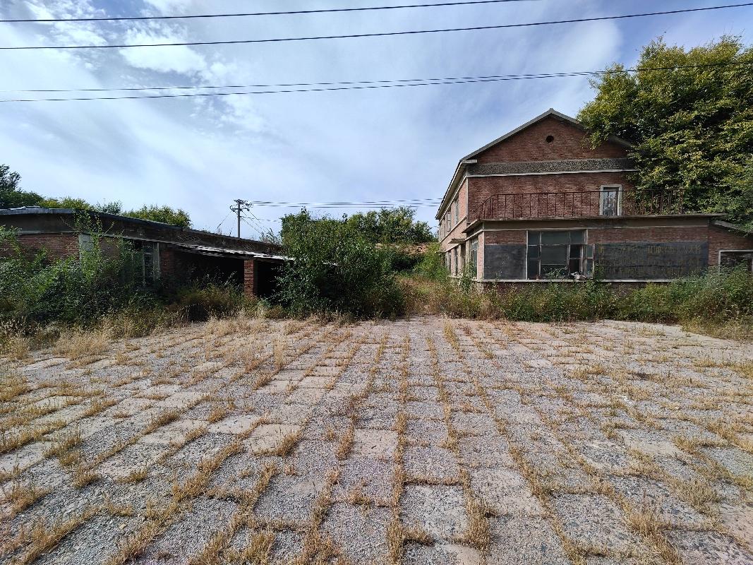 内蒙古自治区赤峰市宁城县大双庙镇原向阳水泥厂土地使用权及房屋建筑物整体转让(国资监测编号GR2026NM1004714)