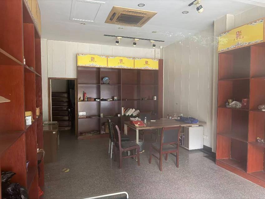 劳动西路2号商2号房产招租公告