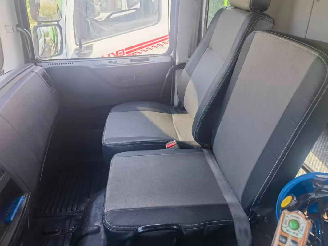 (苏DBF753）程力威牌CLW5180ZXXE6重型特殊结构货车及4台转运箱转让公告(国资监测编号GR2026JS2004227)