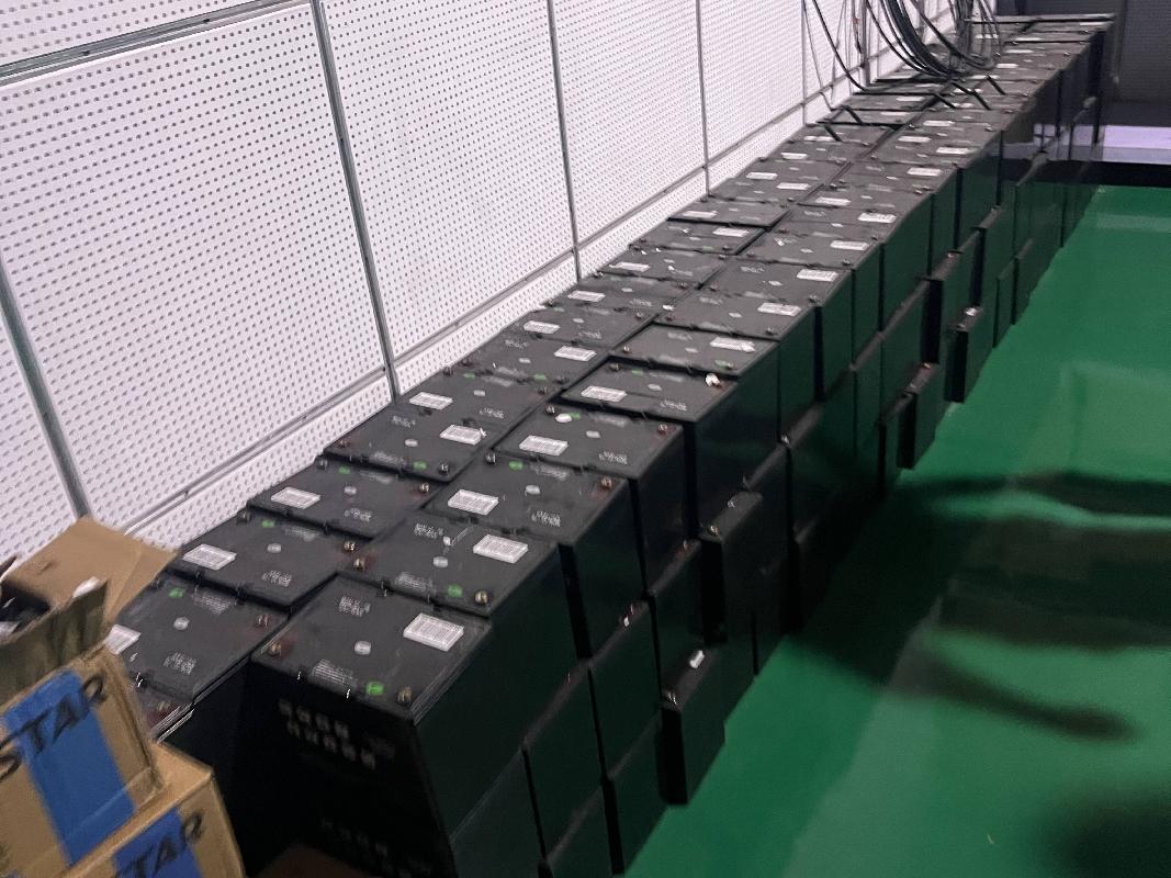一批UPS电源及蓄电池、智能安全管控系统、暖气片等废旧物资转让（鄂尔多斯伊金霍洛国际机场有限公司）(国资监测编号GR2026NM1004761)