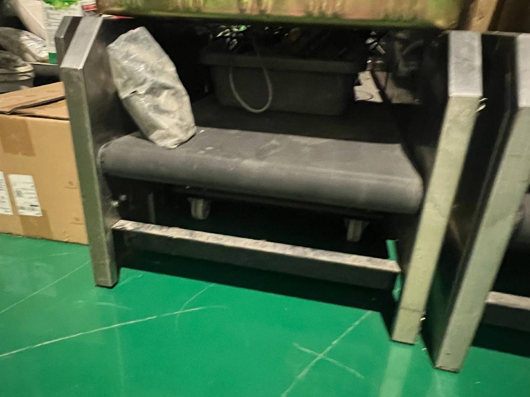 一批UPS电源及蓄电池、智能安全管控系统、暖气片等废旧物资转让（鄂尔多斯伊金霍洛国际机场有限公司）(国资监测编号GR2026NM1004761)