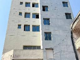 柳州市柳南区鹅山路菜市区23号(综合楼)2-12层、鹅山路菜市区23号1栋1-3层及7层转让公告
