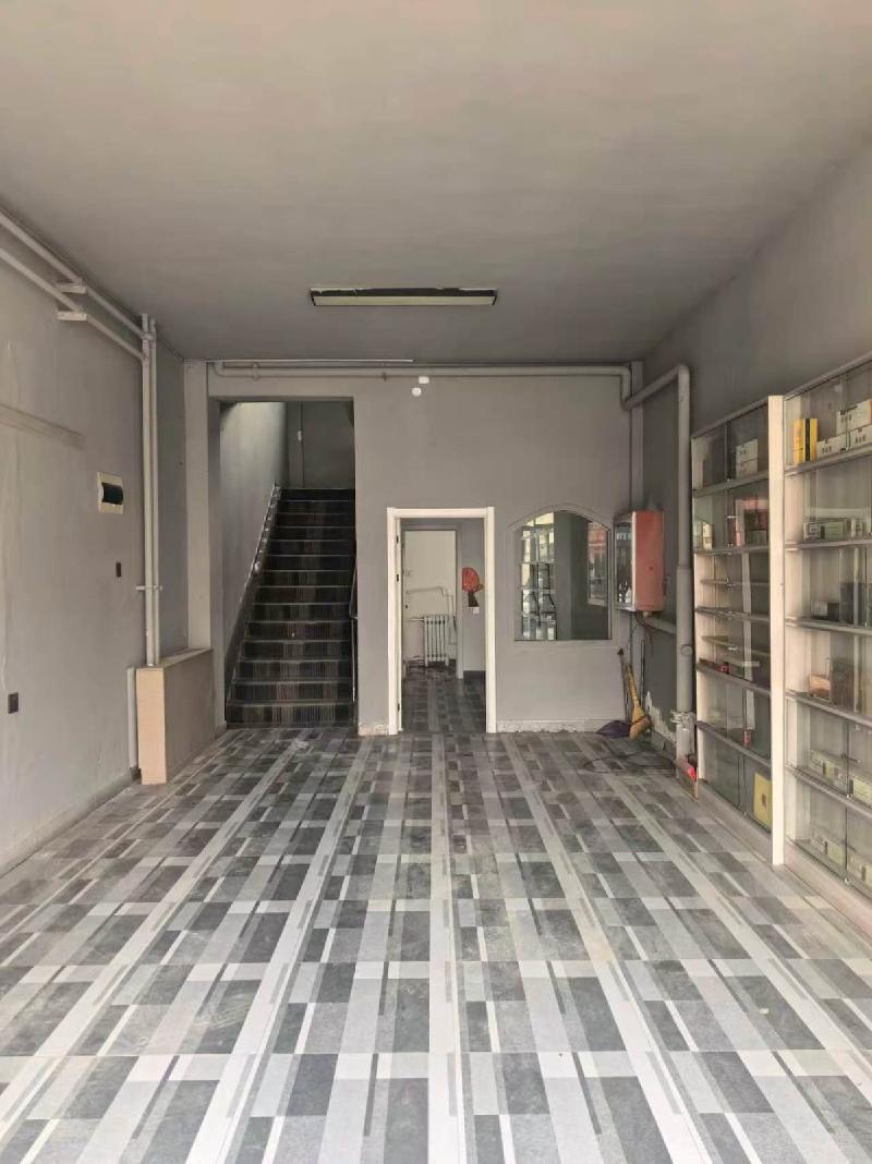 赤峰市敖汉旗新惠镇新惠路北新州街东2处商厅出租（年租金底价93400.00元，租期1-3年）