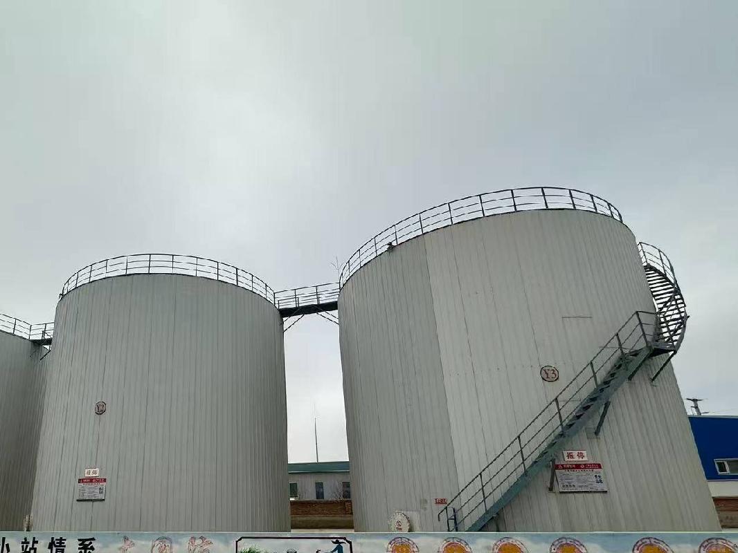 [张掖市]张掖市军粮供应有限责任公司两个二手食用油储油罐转让公告