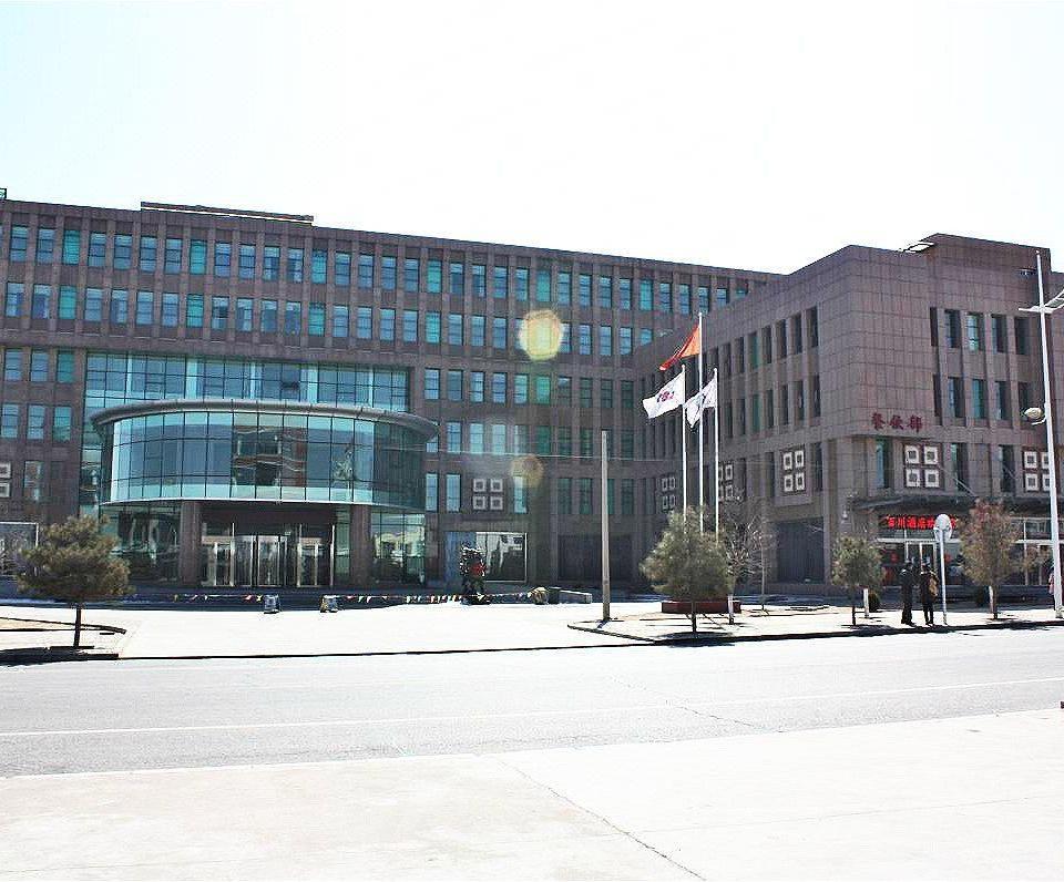 鄂托克旗乌兰镇苏里格街西平安路南的百川大酒店公开转让市场询价公告