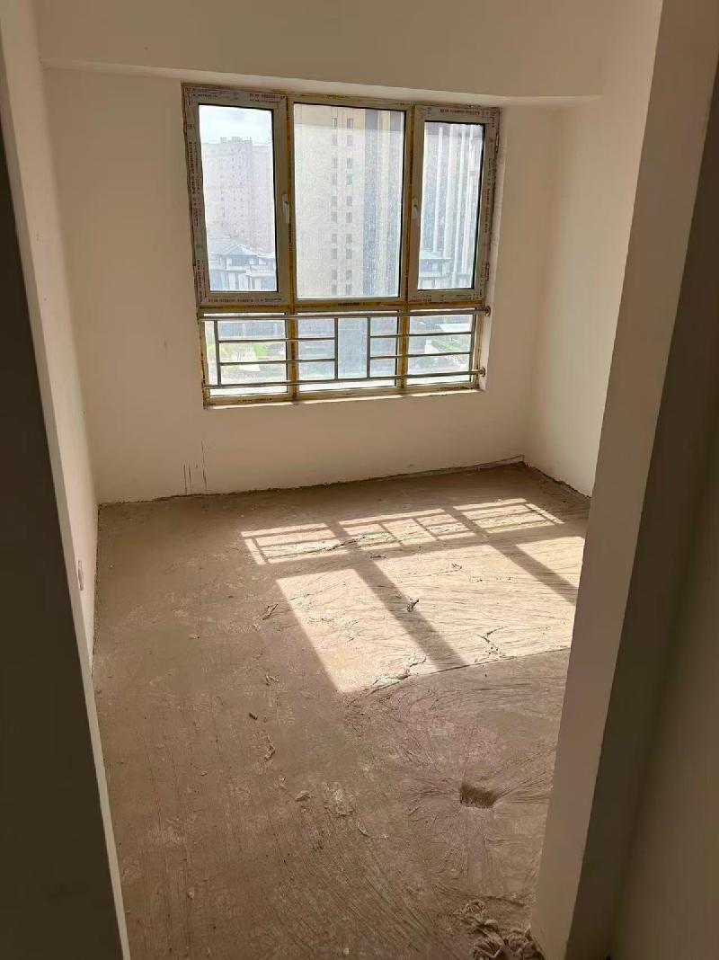 呼和浩特市赛罕区银河北街万豪美墅城S5-704号房产及水岸小镇四区1个车位打包处置（呼和浩特市春华水务开发集团有限责任公司）(国资监测编号GR2026NM1004813)