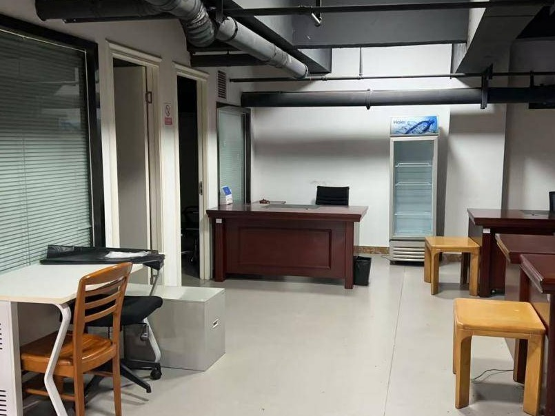 湖南省长沙市天心区湘诚万兴北栋111号门面(国资监测编号GR2026HN1003894)