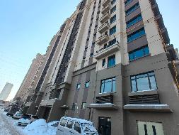 新疆天惠商业管理有限责任公司转让位于乌鲁木齐市高新技术产业开发区（新市区）宁波街99号名门之都小区21#服务型公寓1219、1314-1320、1414-1420室房产（资产包一）