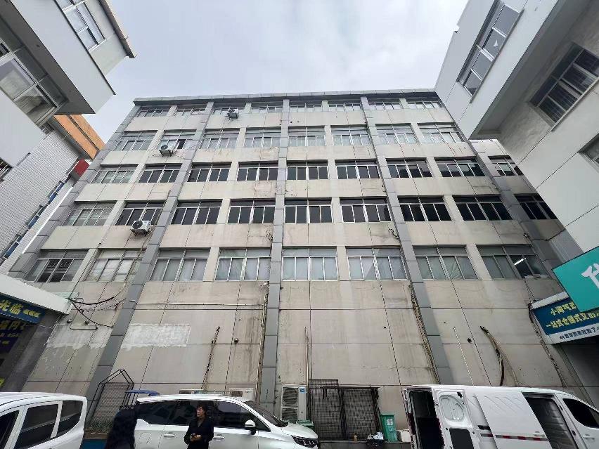 健康东路69号主楼及西侧辅楼招租公告