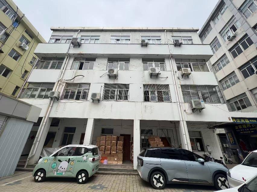 健康东路69号主楼及西侧辅楼招租公告