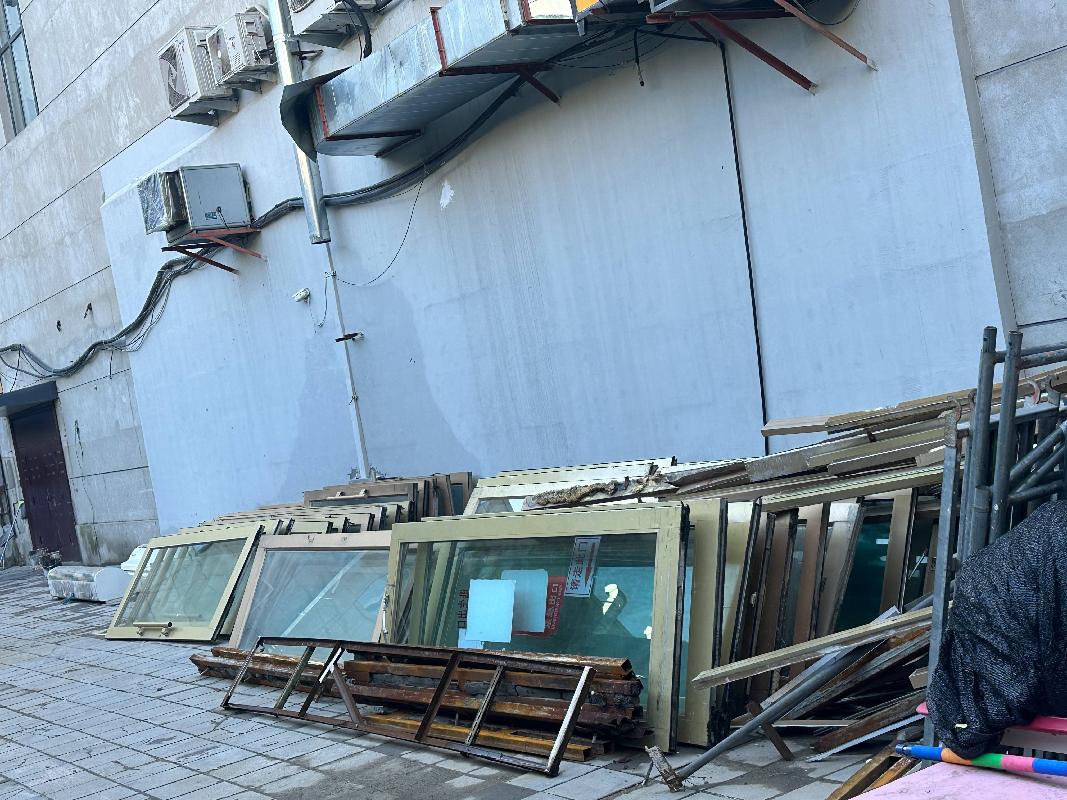 哈尔滨市旅投国展购物广场一批报废出口门捆绑转让交易公告(国资监测编号GR2026HL2006915)