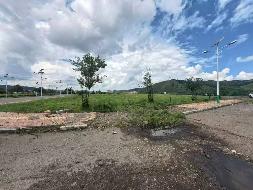 兴安盟阿尔山市口岸开发区两块相连土地伊经十五路西侧地块住宅餐饮用地使用权转让