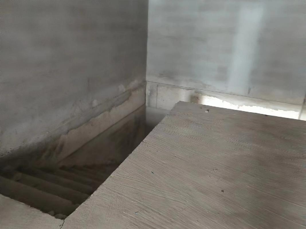 锡林浩特市希办乌兰社区哈斯巴根商业楼5层7号铺招租（年租金底价8500元，租期3年）(国资监测编号GR2026NM1004935)