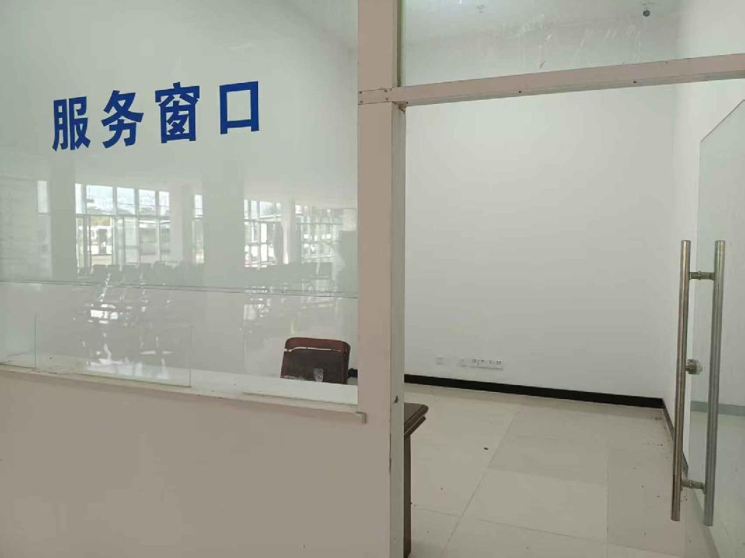 芜湖市鸠江区汤沟镇纬三路北侧芜湖市车管服务中心一楼部分商业房产出租公告(国资监测编号GR2026AH2003175)