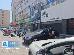 包头市青年路11号街坊、青年路11号街坊101号、青年路11号街坊104号房产整体转让