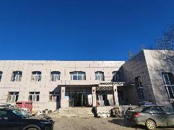 呼伦贝尔农垦牙克石农牧场有限公司老办公楼（原招待所）、场部彩钢车库、场部储煤棚整体出租（租金底价182512.00元，租期1年）(国资监测编号GR2026NM1004929)