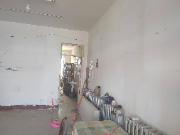 包头市东河区和平路东三区1号楼7号房产公开转让项目