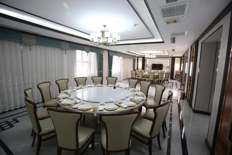 内蒙古巴彦淖尔市临河区范围内2宗商业资产组包转让项目