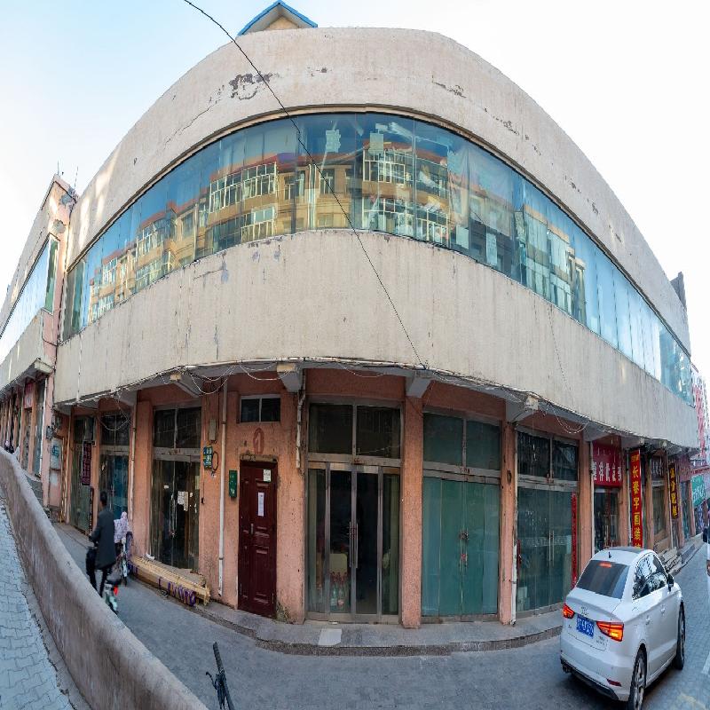 东胜区准格尔南路10号街坊冠丰小区鑫通市场1号楼30A号商业房产转让