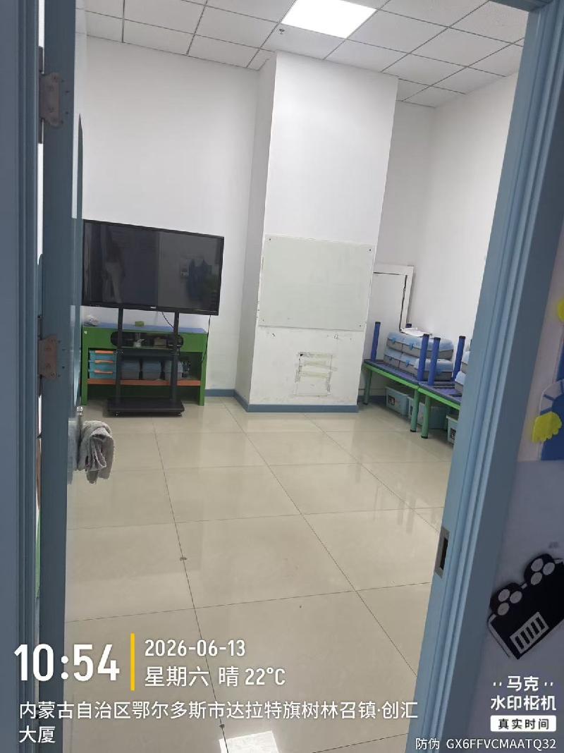 达拉特旗树林召镇新华路东，德胜大街南，蒙达陶瓷广场写字楼南2号底商转让