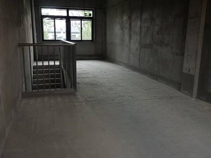 雅居苑10号楼6-7招租公告