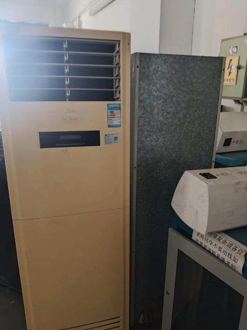 计算机、机房学生桌椅、微机工作台等共747项报废资产转让公告(国资监测编号GR2026AH2003203)