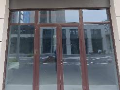 雅居苑10号楼04招租公告