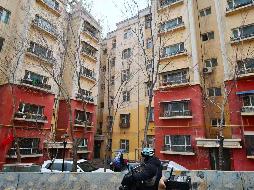 新疆中泰环鹏有限公司转让位于乌鲁木齐市天山区大湾南路西四巷、沙依巴克区青峰路504号44套房产