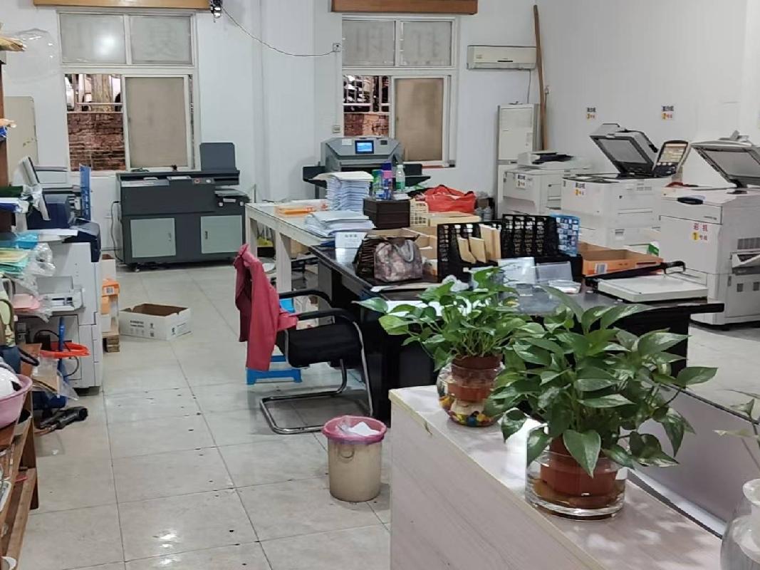 长沙理工大学金盆岭校区2教120（南面房）招租(国资监测编号GR2026HN1003996)