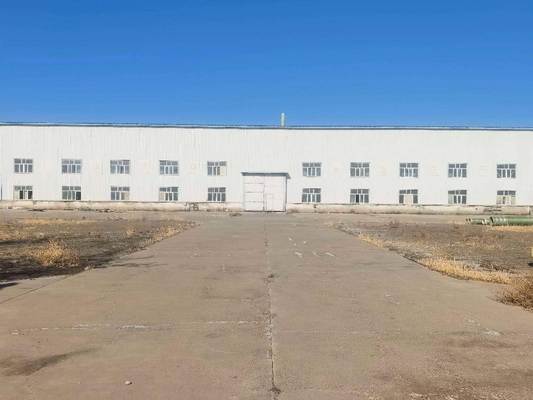 [塔城地区]和布克赛尔蒙古自治县屯南国有资产经营管理有限责任公司租赁位于和布克赛尔蒙古自治县一八四团原玻璃钢管厂房屋建（构）筑物